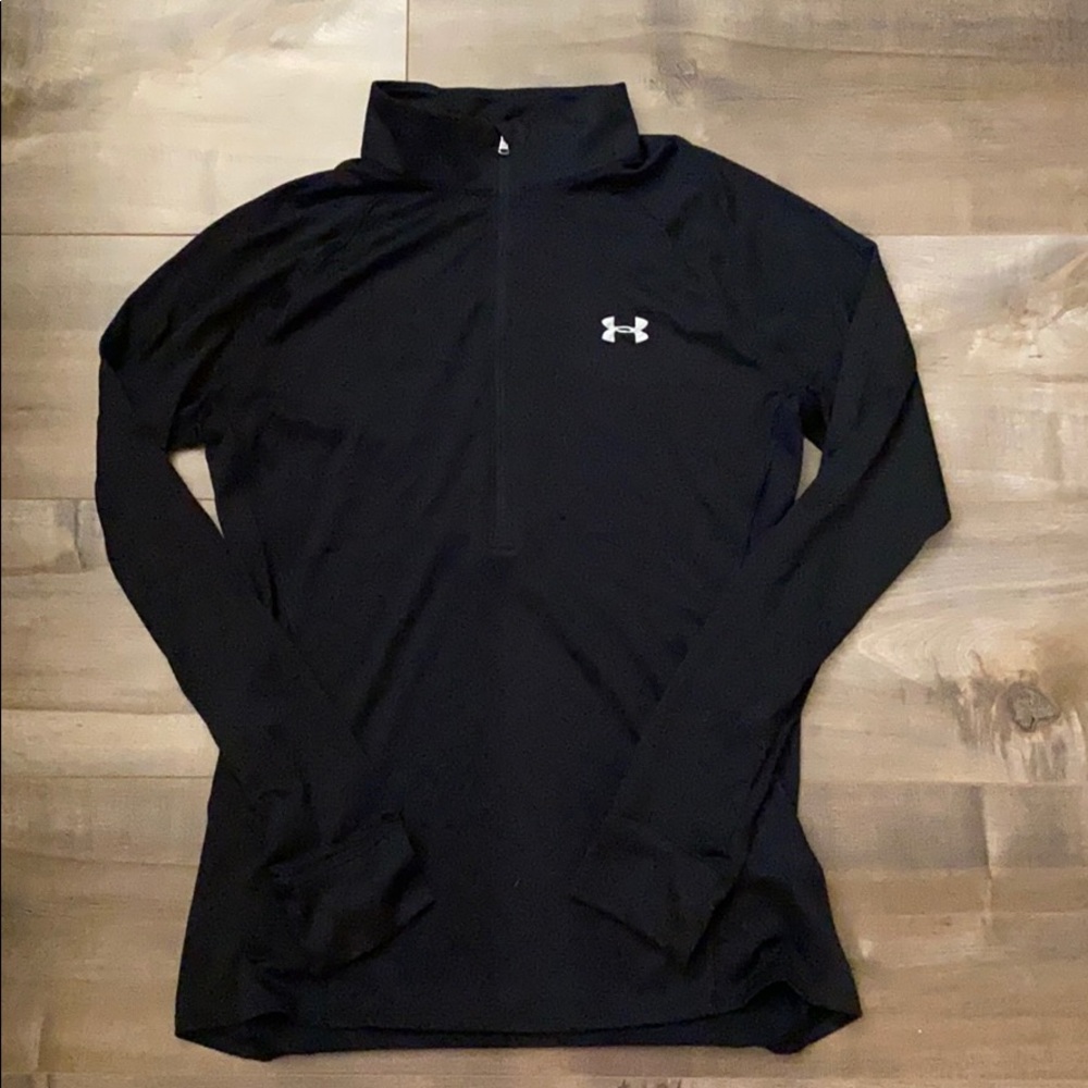 UNDERARMOUR: Black Half Zip